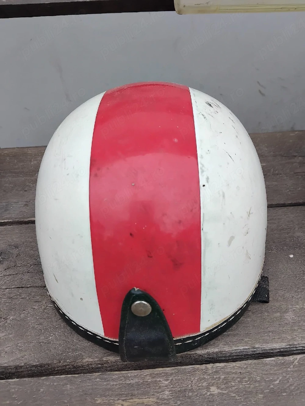 Vand casca moto