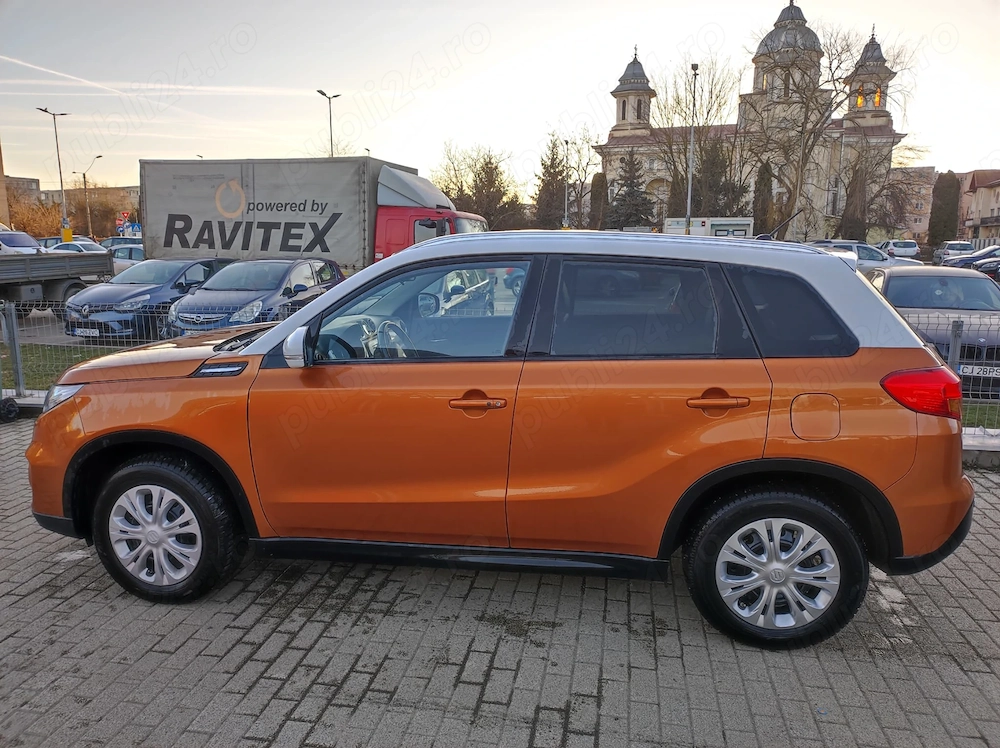 Vând Suzuki Vitara 2015 (4 4)
