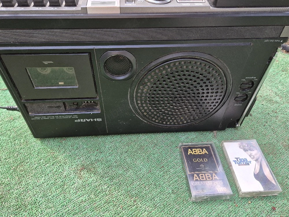 Radio cas cu tv