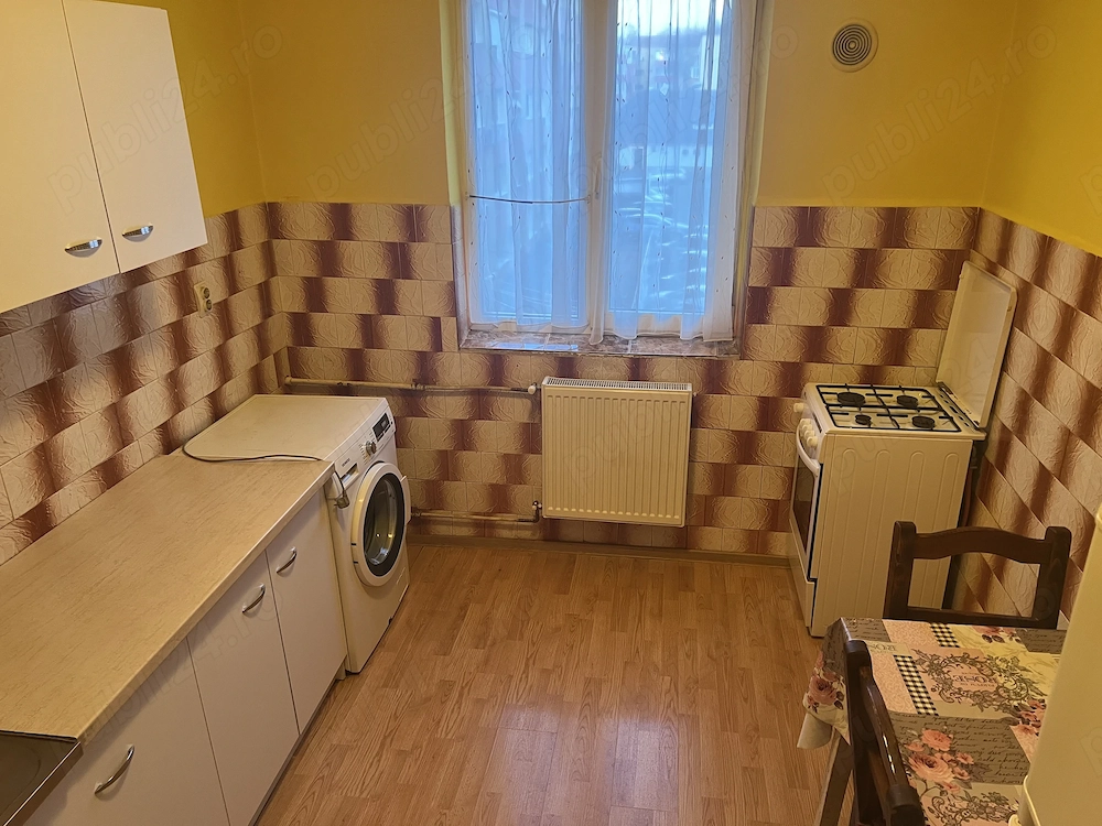 Vand garsoniera zona Umt