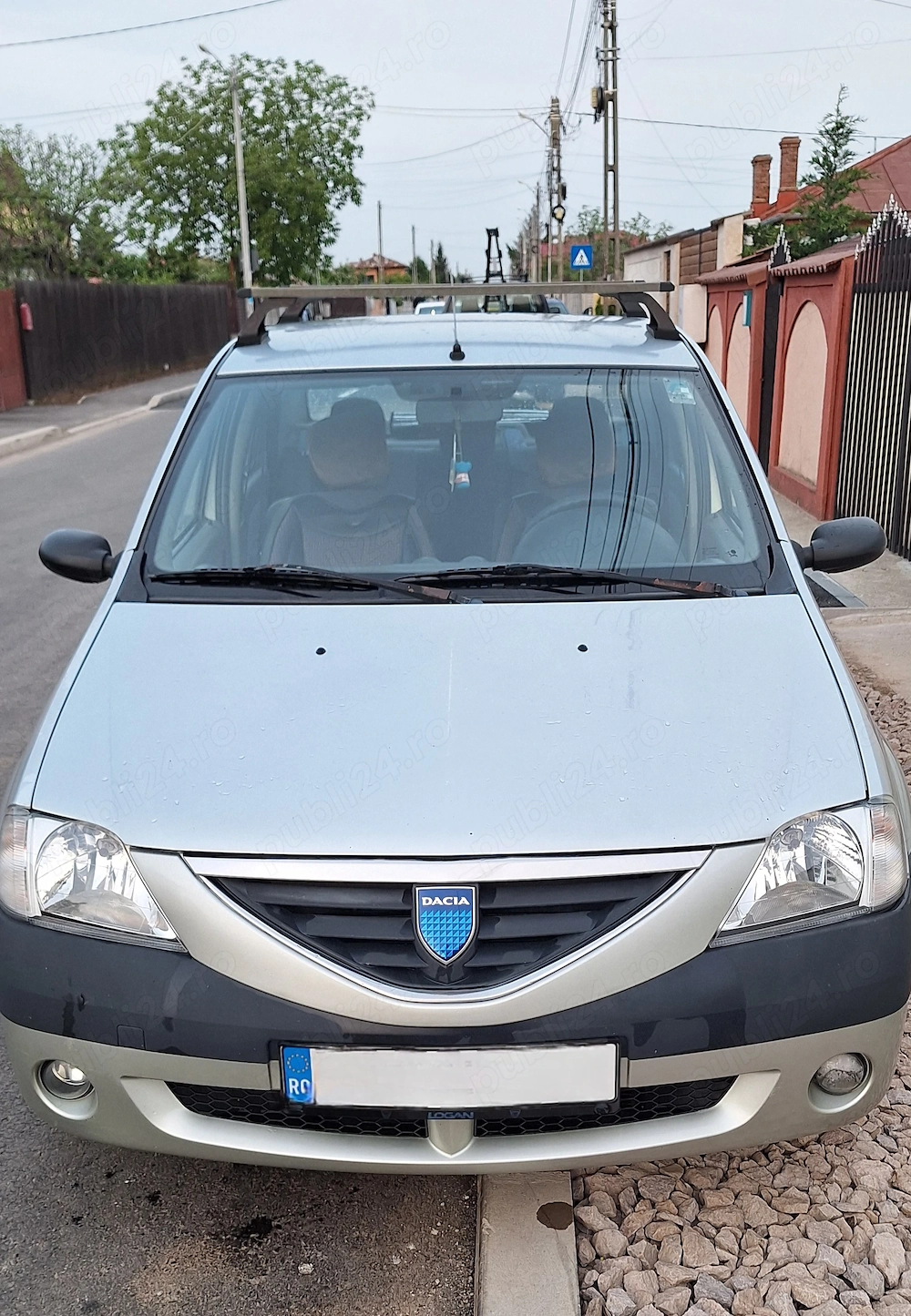 Vând Dacia Logan 2006 1.6 mpi
