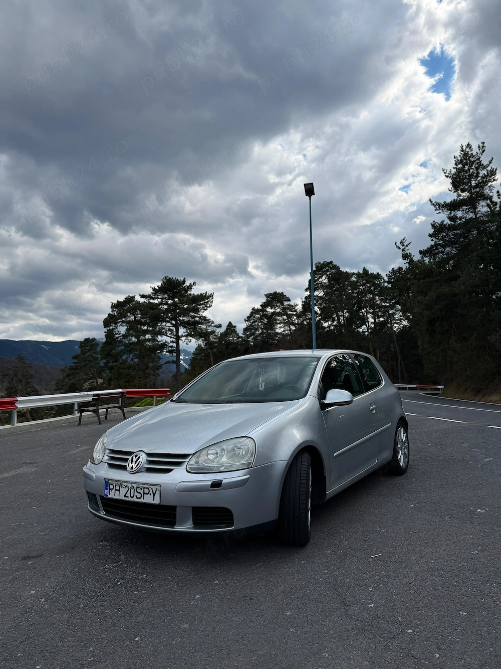 Dezmembrez golf5 1.6fsi coupe