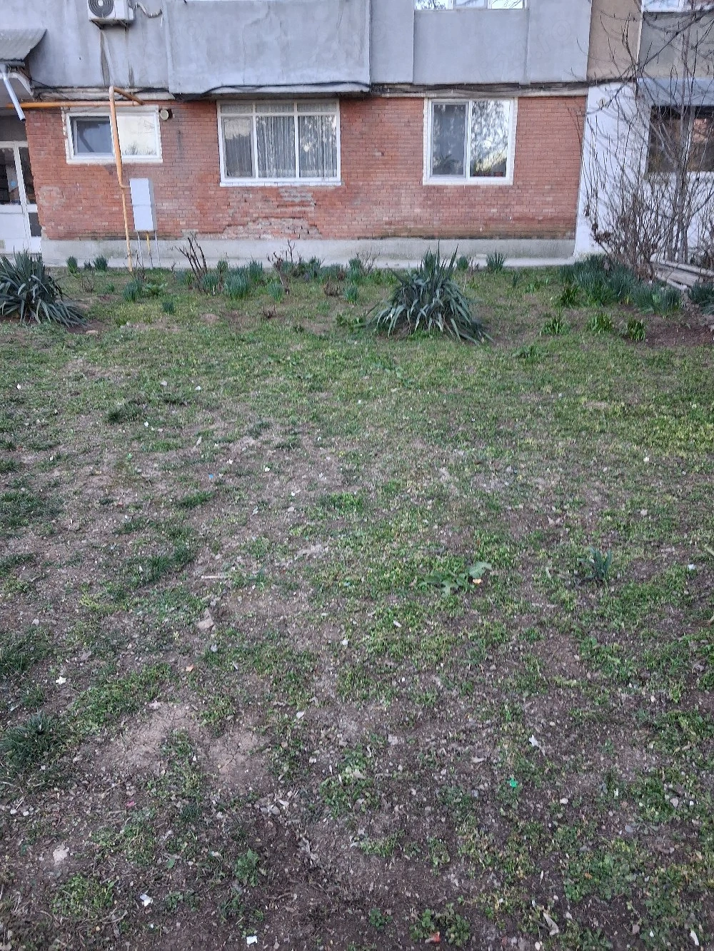 vand apartament cu 2 camere