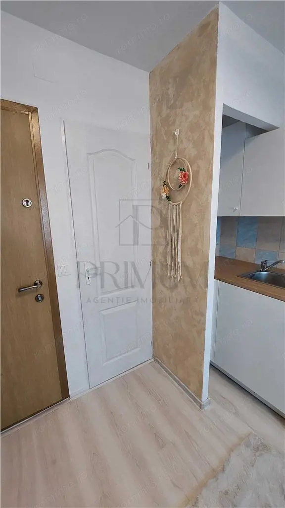 Garsoniera-Renovata-Soarelui