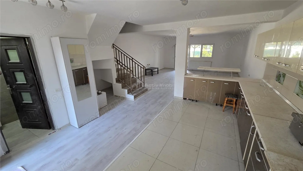 Casa 4 camere Cornetu