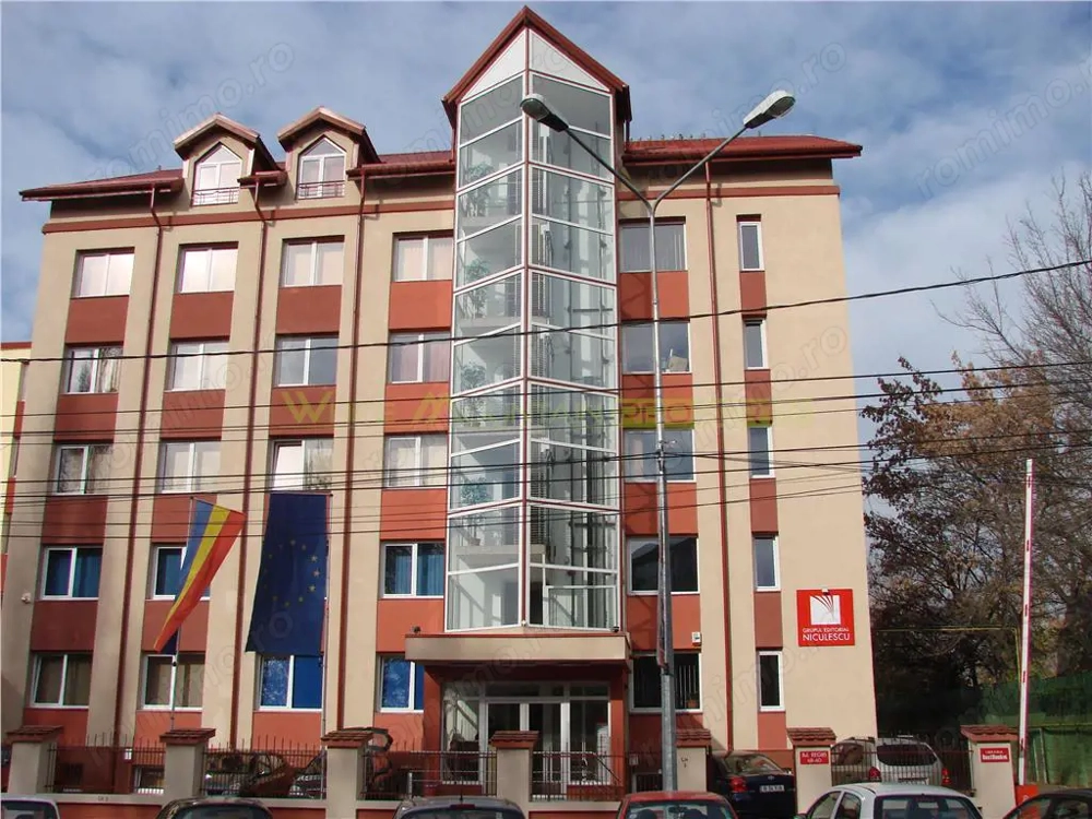 Spatii birouri, 25  50  100 mp, Grozavesti Regie Carrefour Orhideea, Bucuresti (7,5 euro  mp)