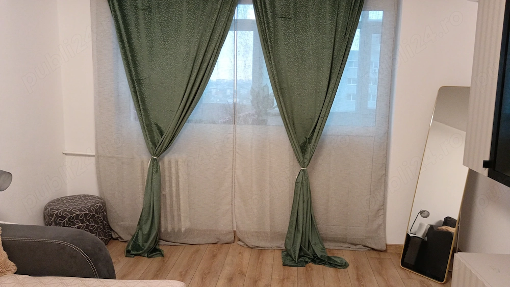Închiriez apartament Republicii Nord 