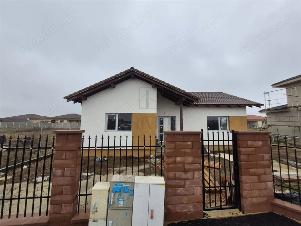 Casa Individuala in Mosnita Noua - Teren Generos 635 mp