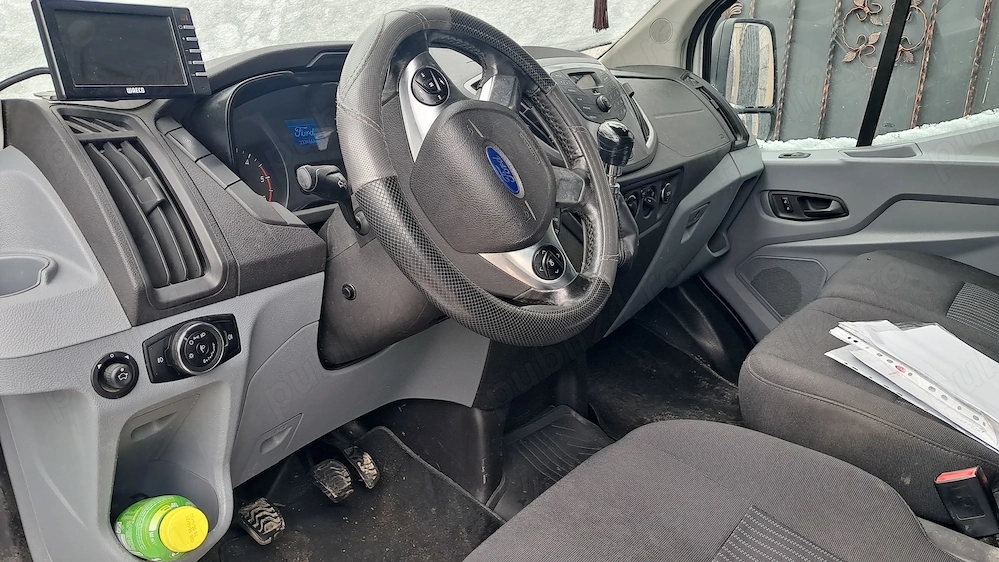 Ford tranzit 2015 .  