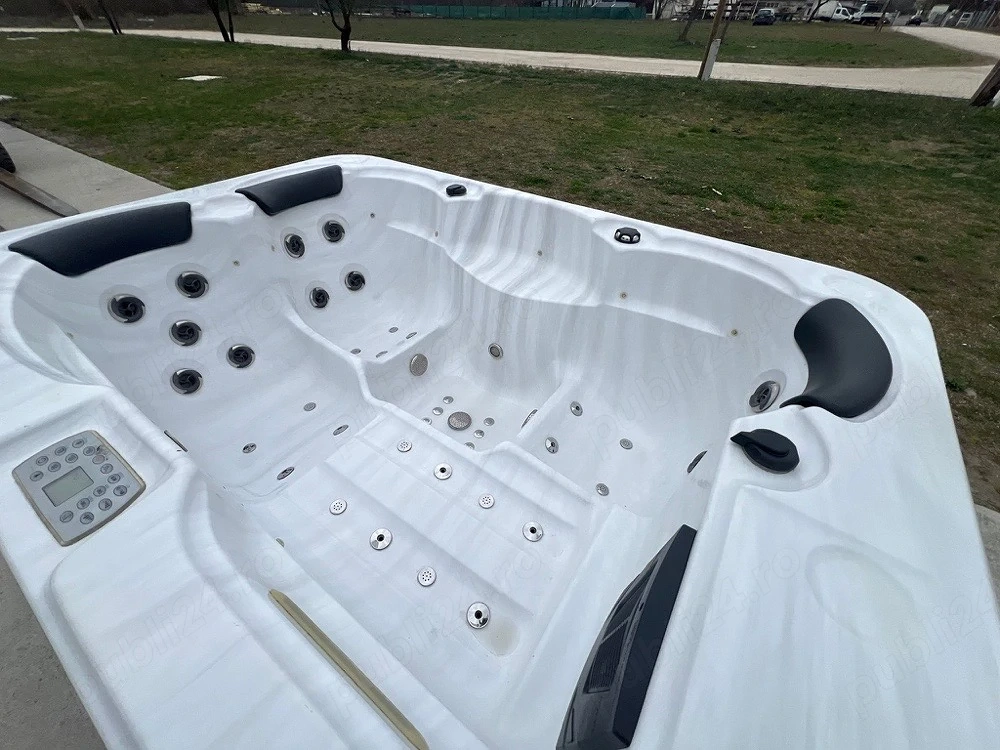 jacuzzi whirlpool 3 persoane electric