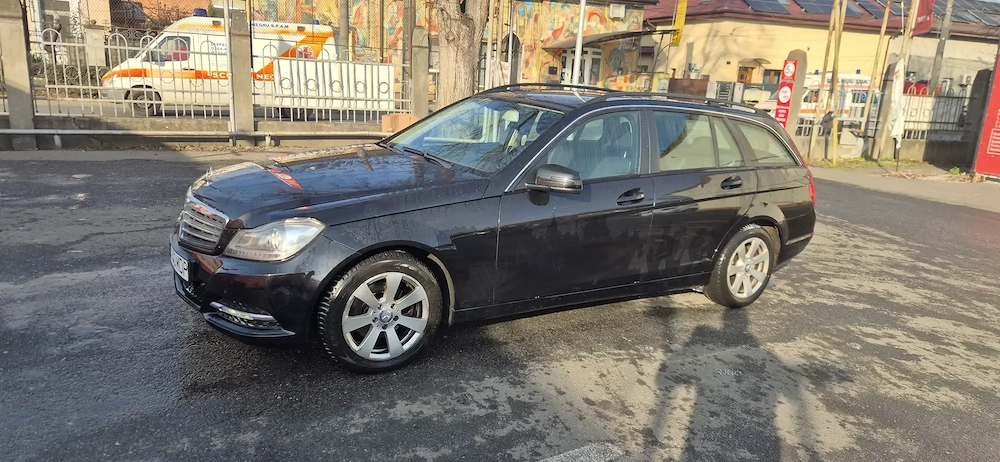 Vand mercedes 220 d