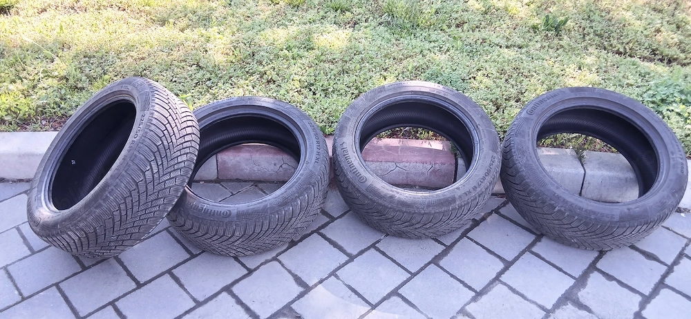 Pneuri 225/50/17 Continental Winter Contact 860, dot42/17