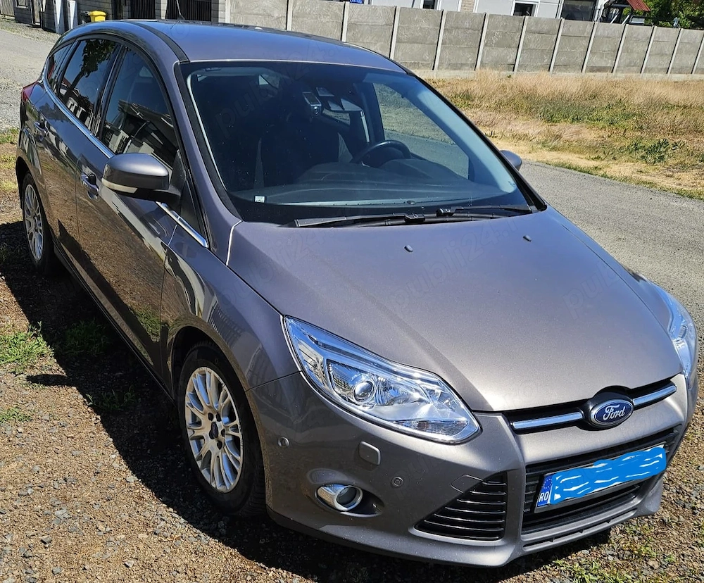 Ford Focus Mk3 Titanium | Bi-Xenon | Navigație 9" | Pornire motor din telecomandă