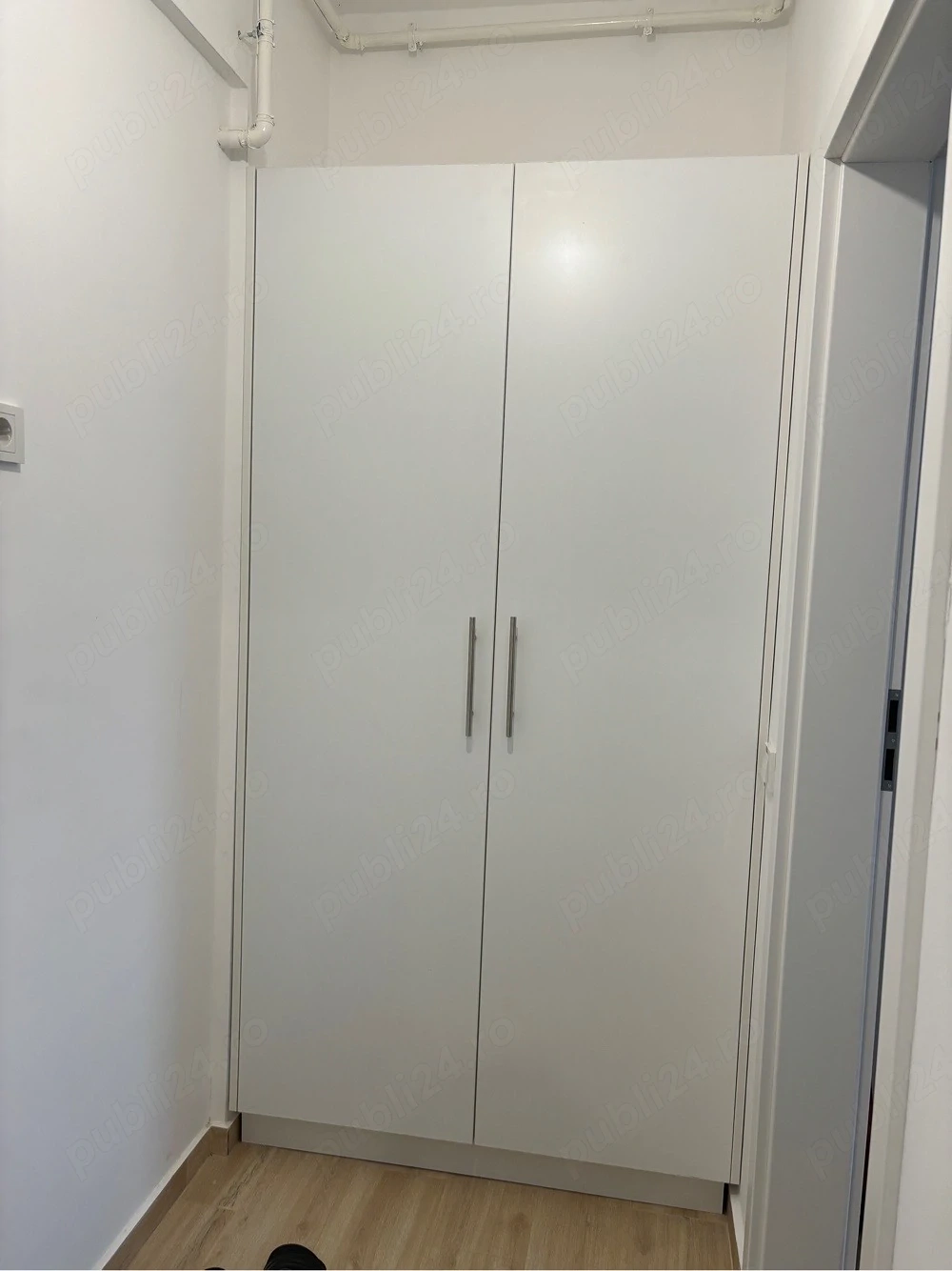 Vand garsoniera 50 000  