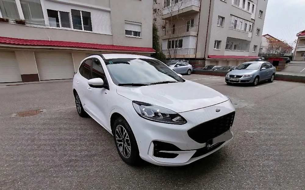 Ford Kuga Plug In Hibrid ST Line 30.000km reali