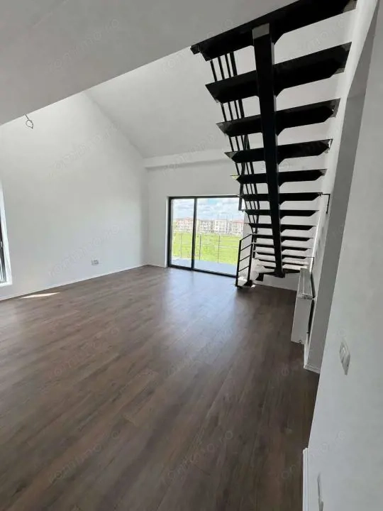 Apartament premium pe 2 niveluri, 3 camere – 84 mp
