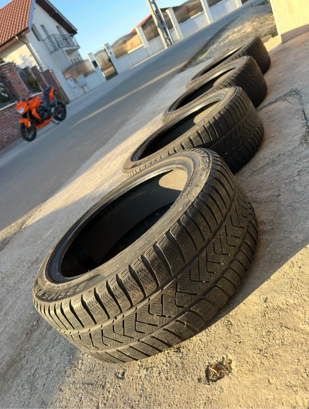 Anvelope Pirelli Sottozero3 235 45 18 T0