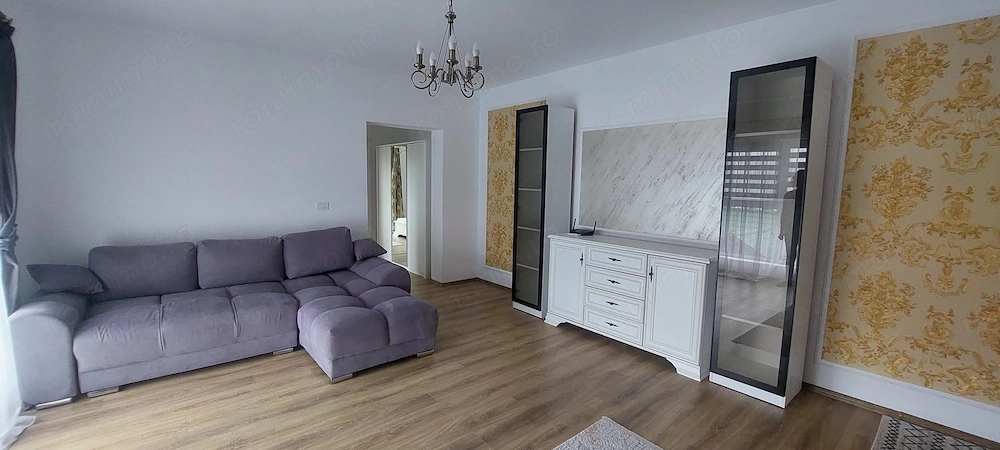Apartament cu 2 camere et 2, centrala proprie Lipovei