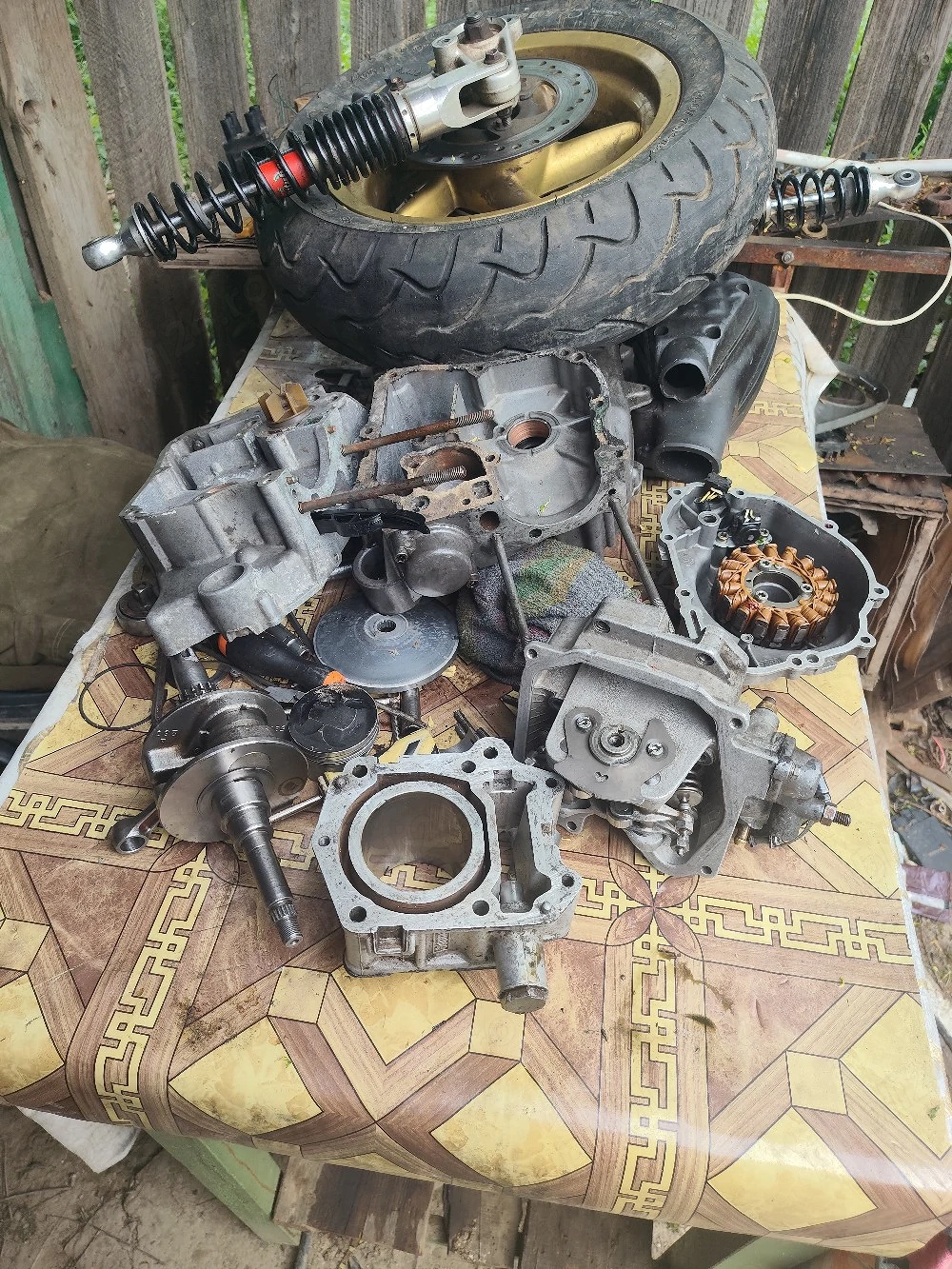 vand piese motor 