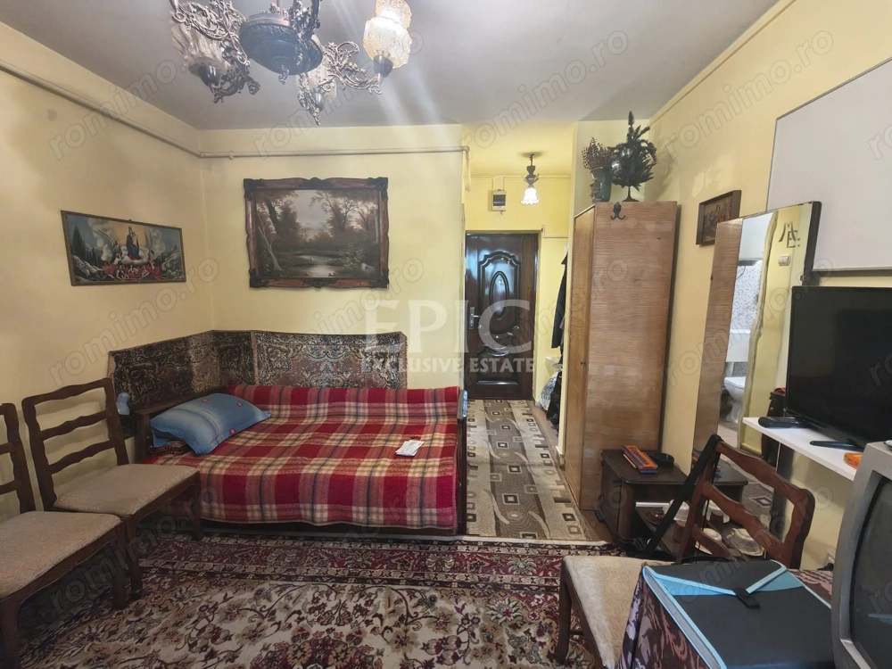 Garsonieră/ Etajul 2/ Balcon închis/ Strada Gh. Doja
