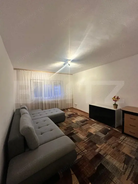 Apartament 3 camere, etaj 2, 67 mp zona Bucovina