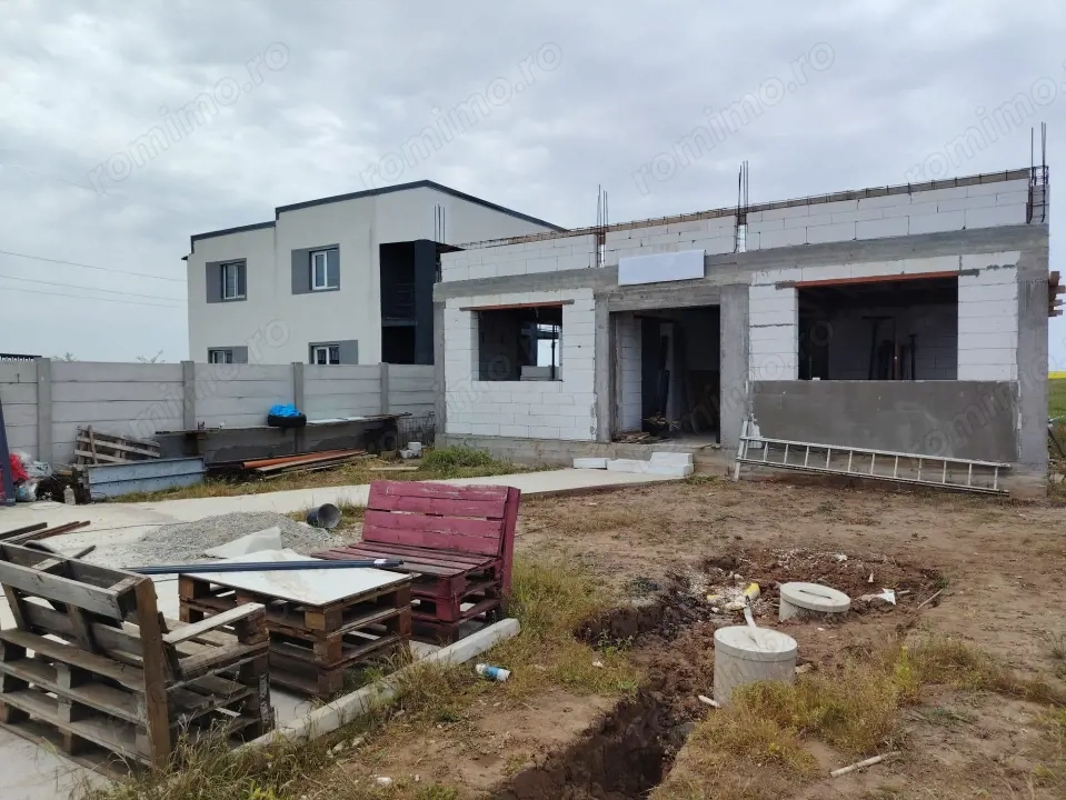 Casă nouă de vânzare, 100 mp, zona Metro - Veroterm Villas 