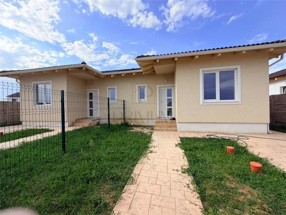 Duplex pe parter - zona buna - toate utilitatile