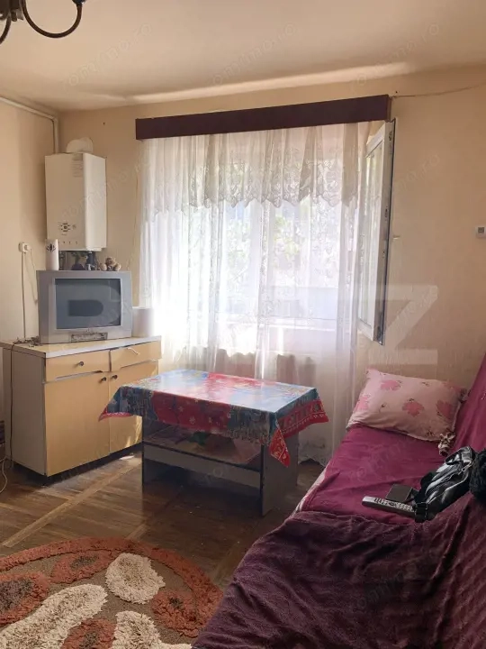 Garsonieră în Bartolomeu – ideală pentru amenajare după propriul gust