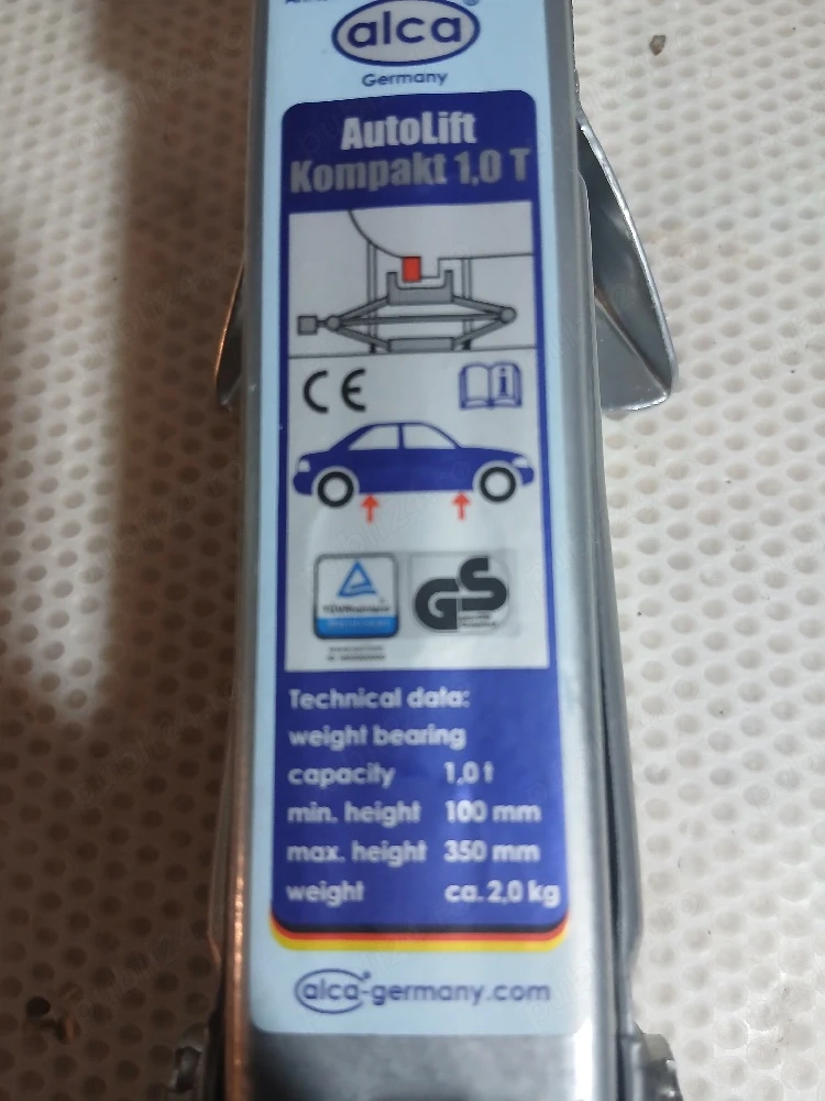 cric mecanic tip foarfecă