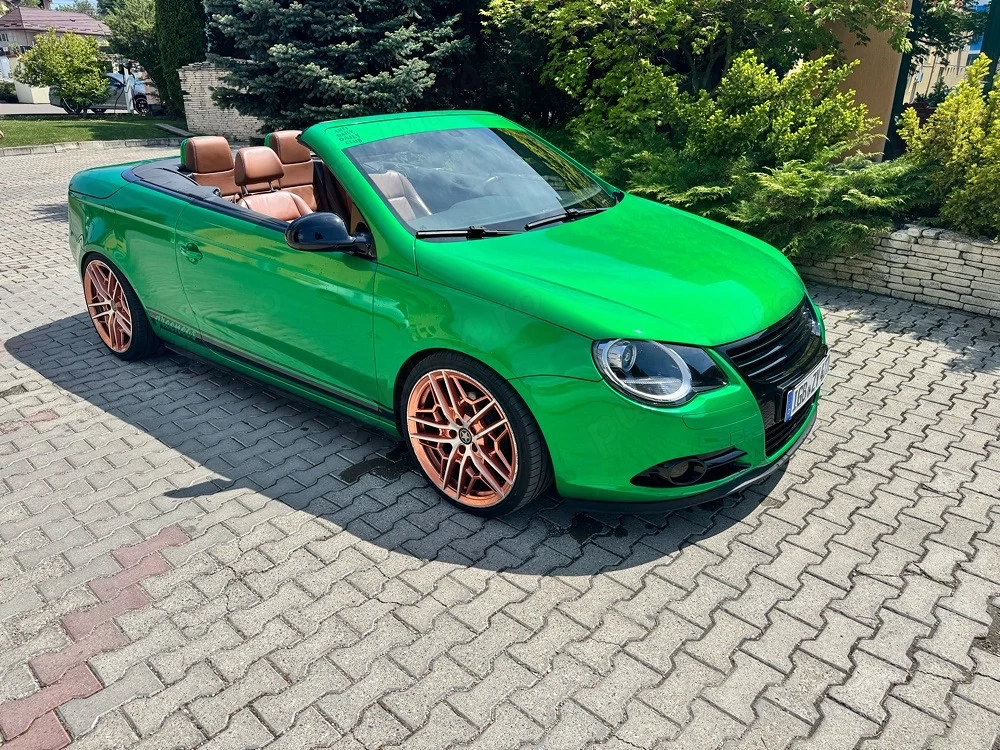 VW Eos 2.0 FSI Cabrio   look unic   multe piese noi   suspensie reglabila