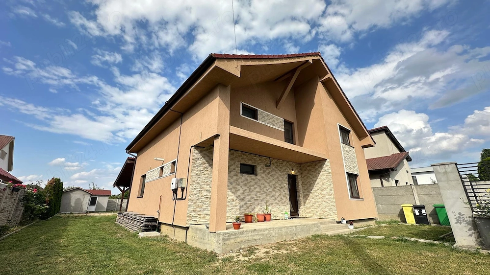 Proprietar vand casa individuala 5 camre in Chisoda 140 mp utili si 607 mp teren
