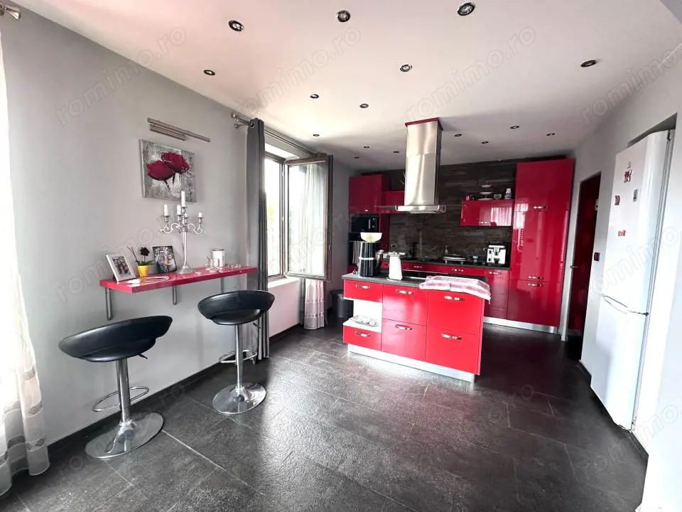 Casa individuala | 190 mp utili | zona excelenta in Mosnita Noua