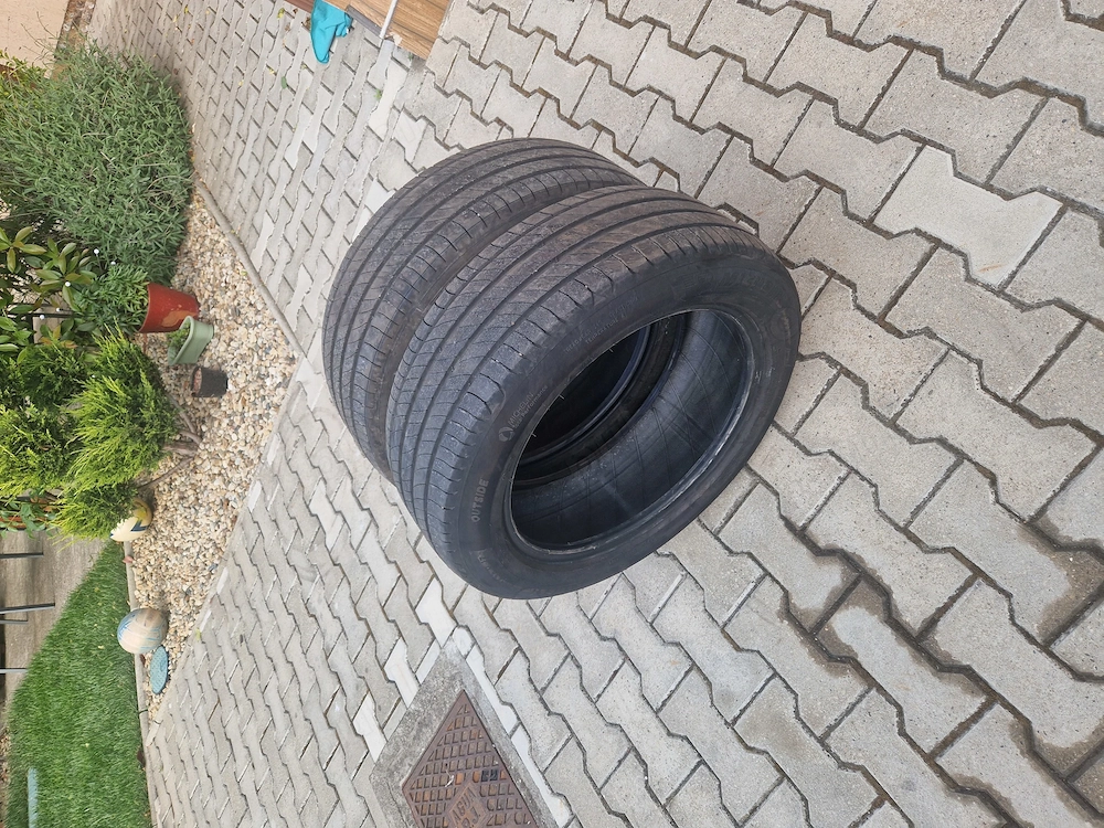 Vand 2 anvelope vara Michelin 205/55/R17