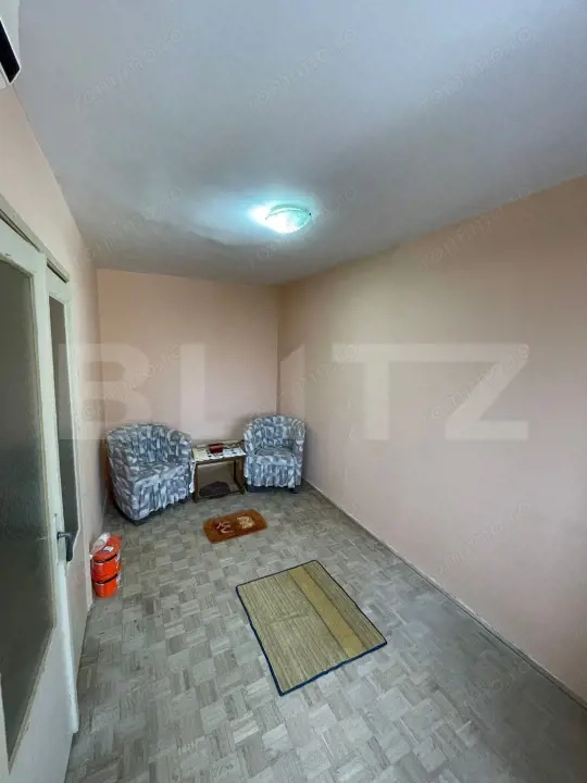 Apartament 2 camere, 31 mp, zona Valea Roșie