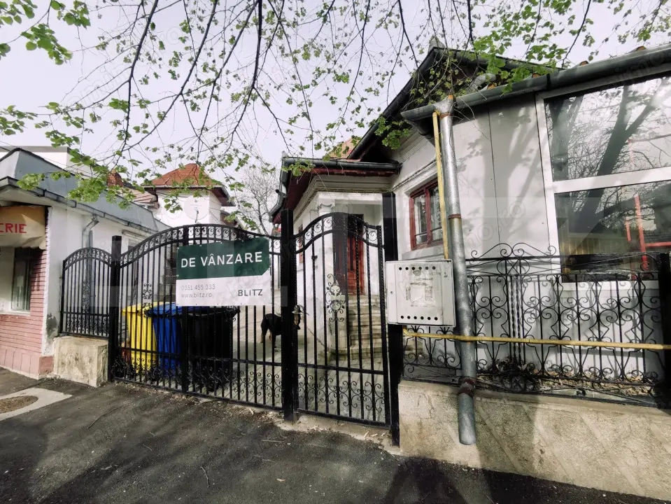 Proprietate pretabila activități comerciale, stradal, 375 mp teren, zona BILLA