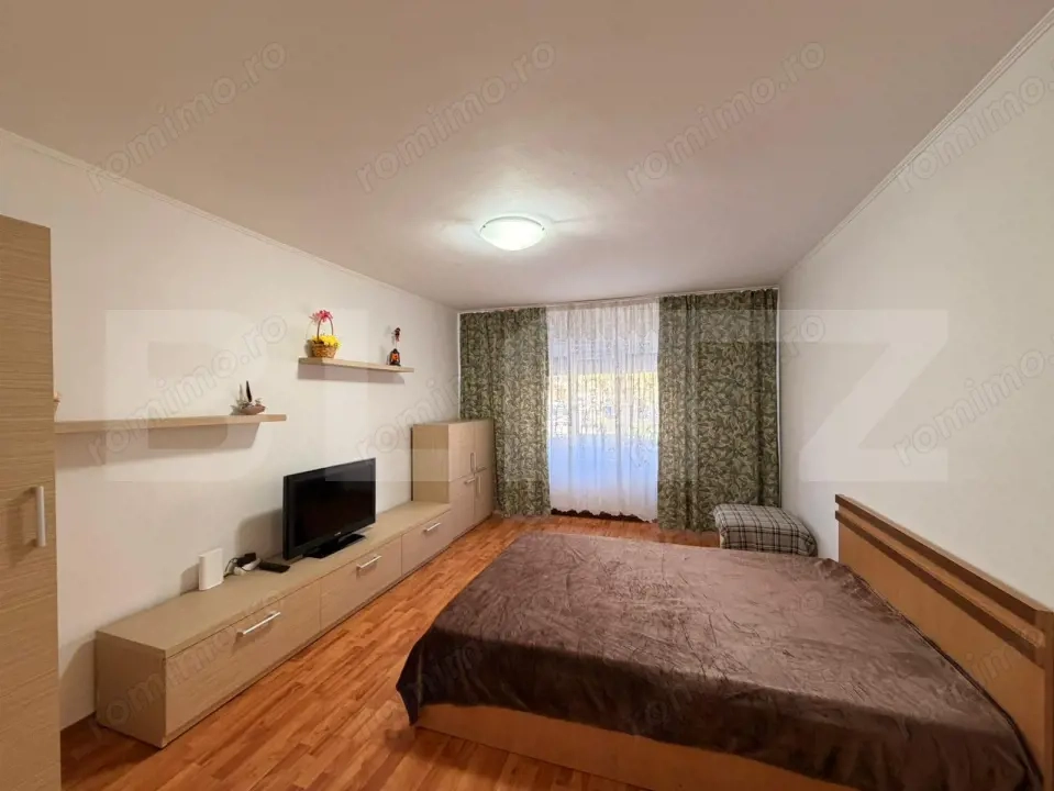 Apartament de 2 camere decomandat, zona Rovine 