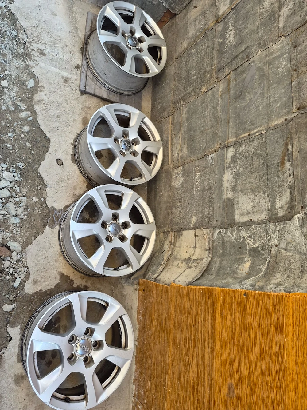 vand jante 5x112 r17