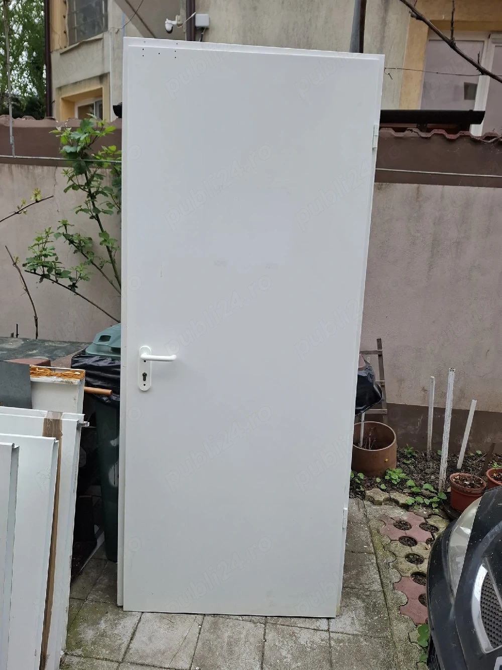 Usi albe stare foarta buna