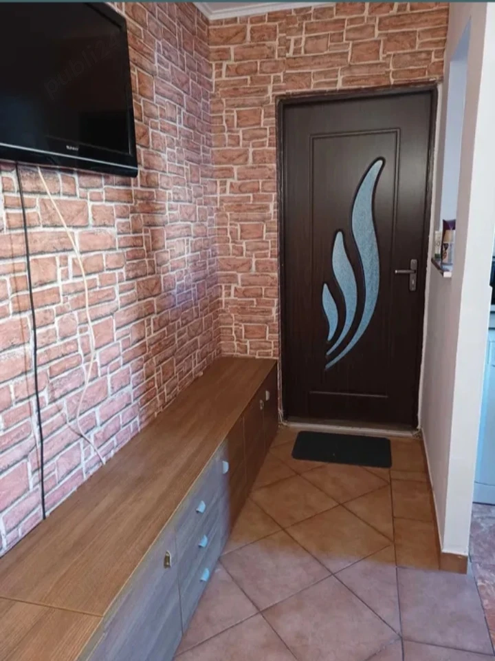 Vand apartament 2 camere Micro 16, et.4