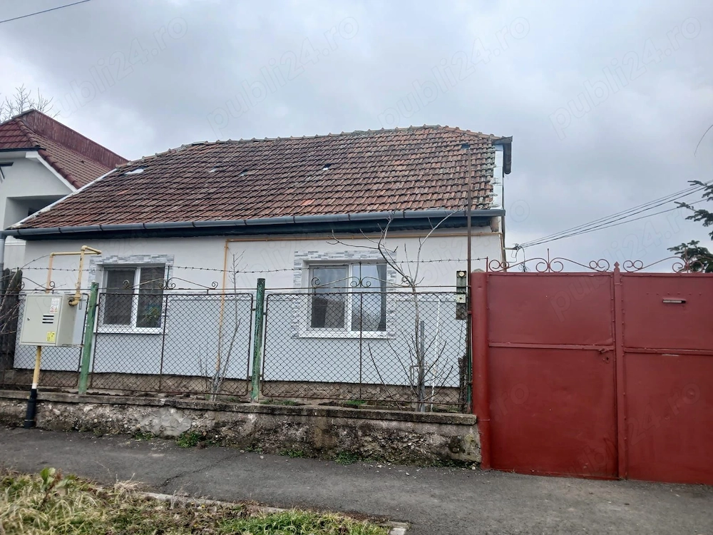 Casa cu 3 camere, si teren 1200mp, zona Mehala