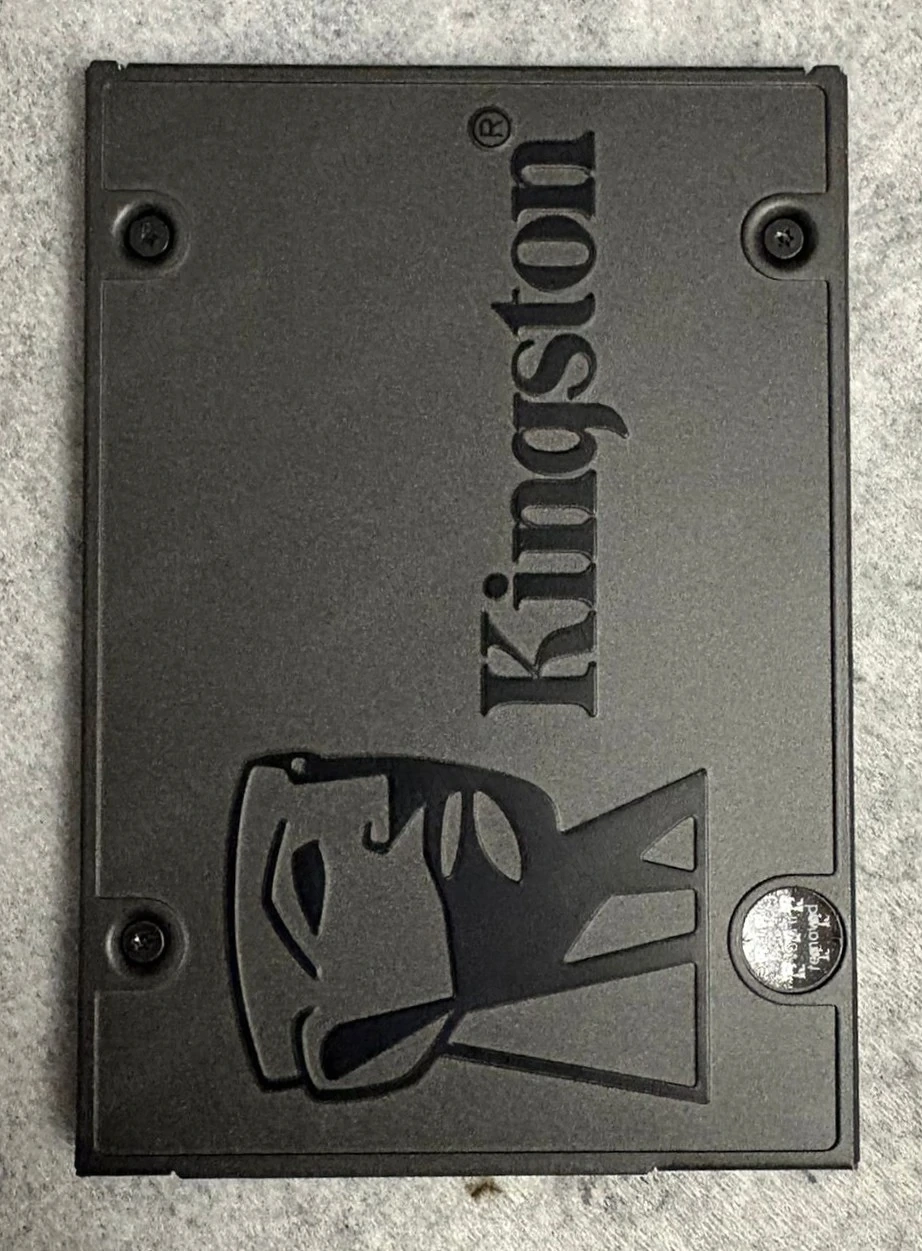 SSD Kingston A400 480GB SATA III - Stare Excelentă (Sănătate 95-99%)