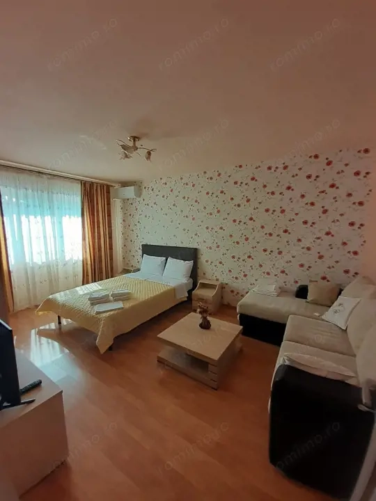 Apartament 2 camere, 51 mp, zona turistică 