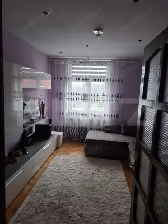 Apartament 3 camere zona linistita