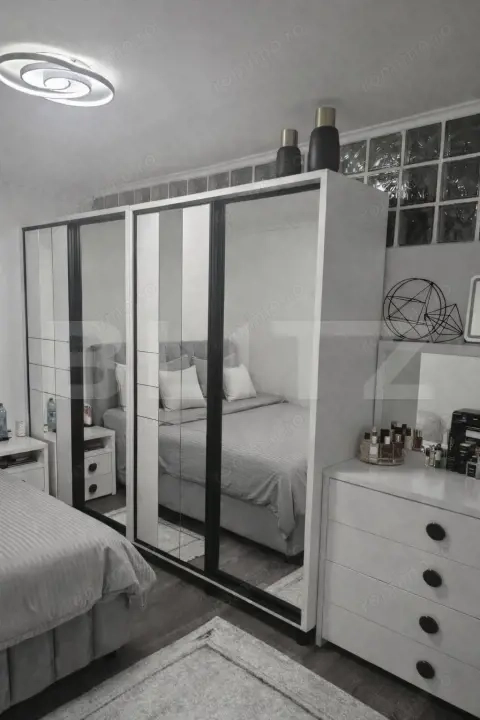 Apartament modern, 3 camere, etaj intermediar, 2 parcari, Apahida central