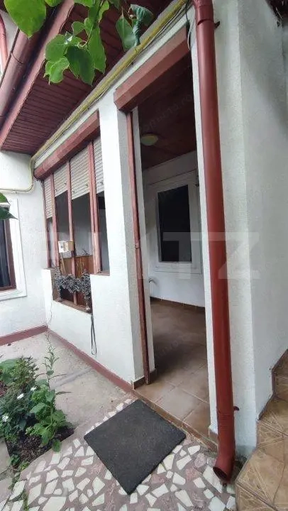 Casa 7 camere, 280mp, zona Brazda lui Novac