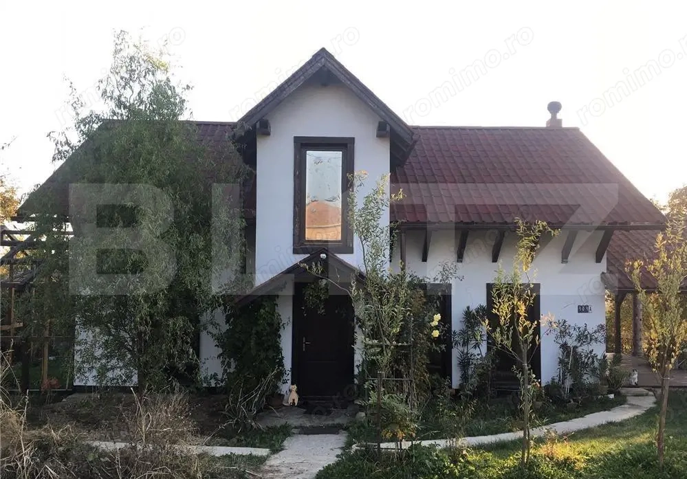 Casa individuala de vanzare, 125 mp, 2112 mp teren, în Deușu