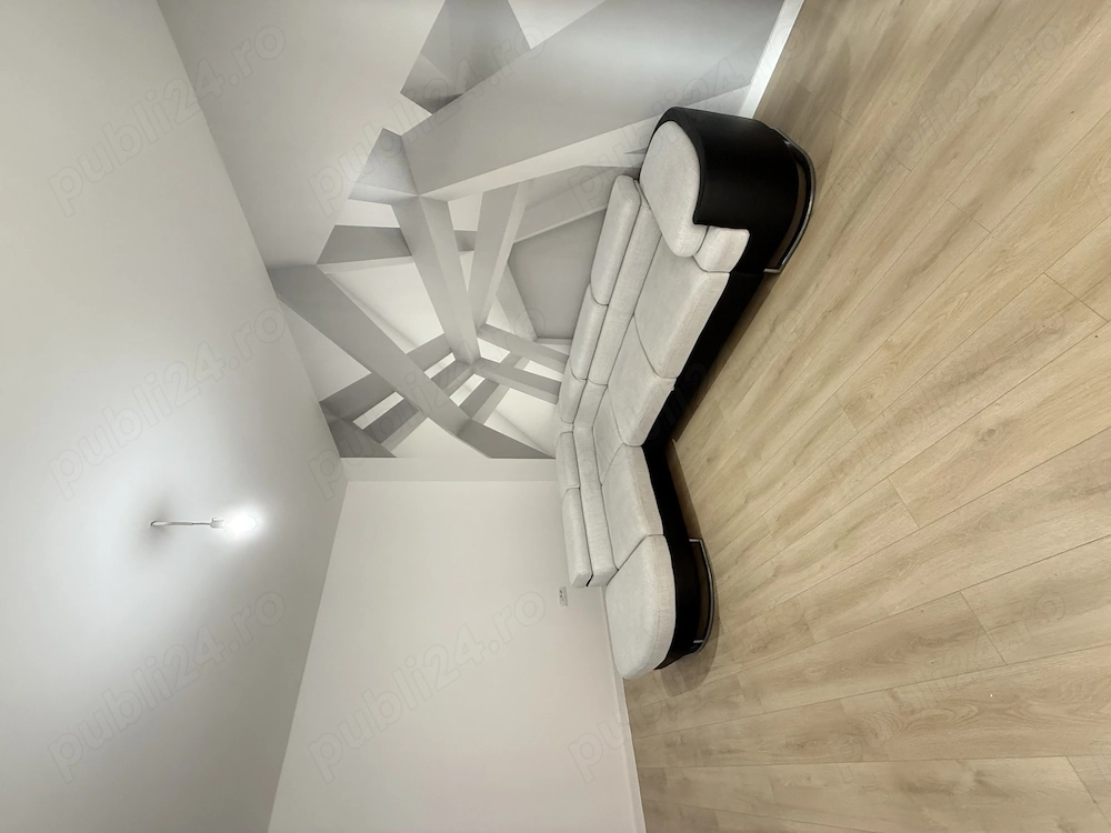 Apartament cu 2 camere DECOMANDAT,GRADINA la doar 3 minute de magazinul Penny Giroc 