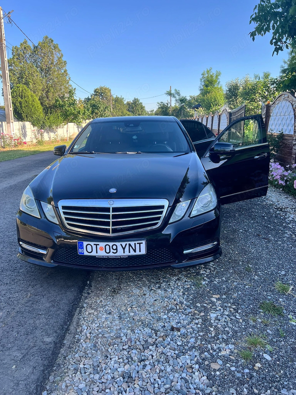 Mercedes E300 Hybrid AMG