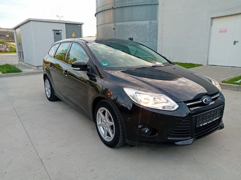 Ford Focus 1.0 Benzina - 125 Cp - EURO 5 - Face-Lift -Model Titanium