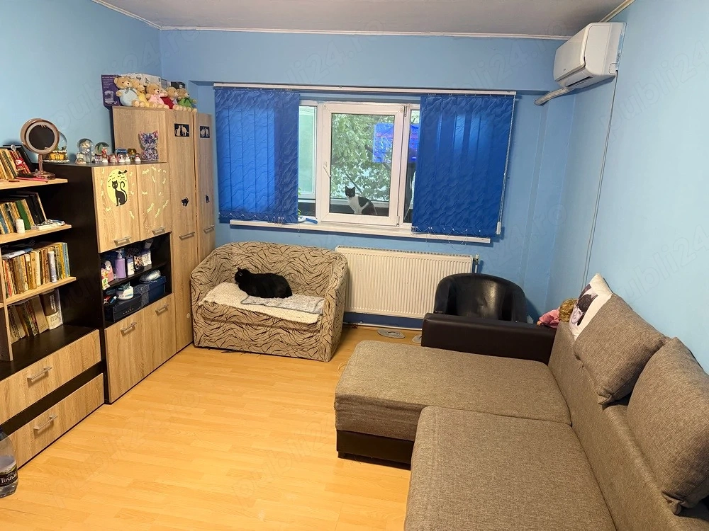 Vand apartament 3 camere, confort 1